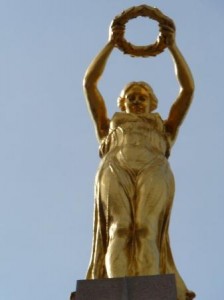 Luxemburg : the angel war memorial